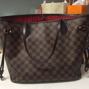 Authentic Lv neverful bag MM